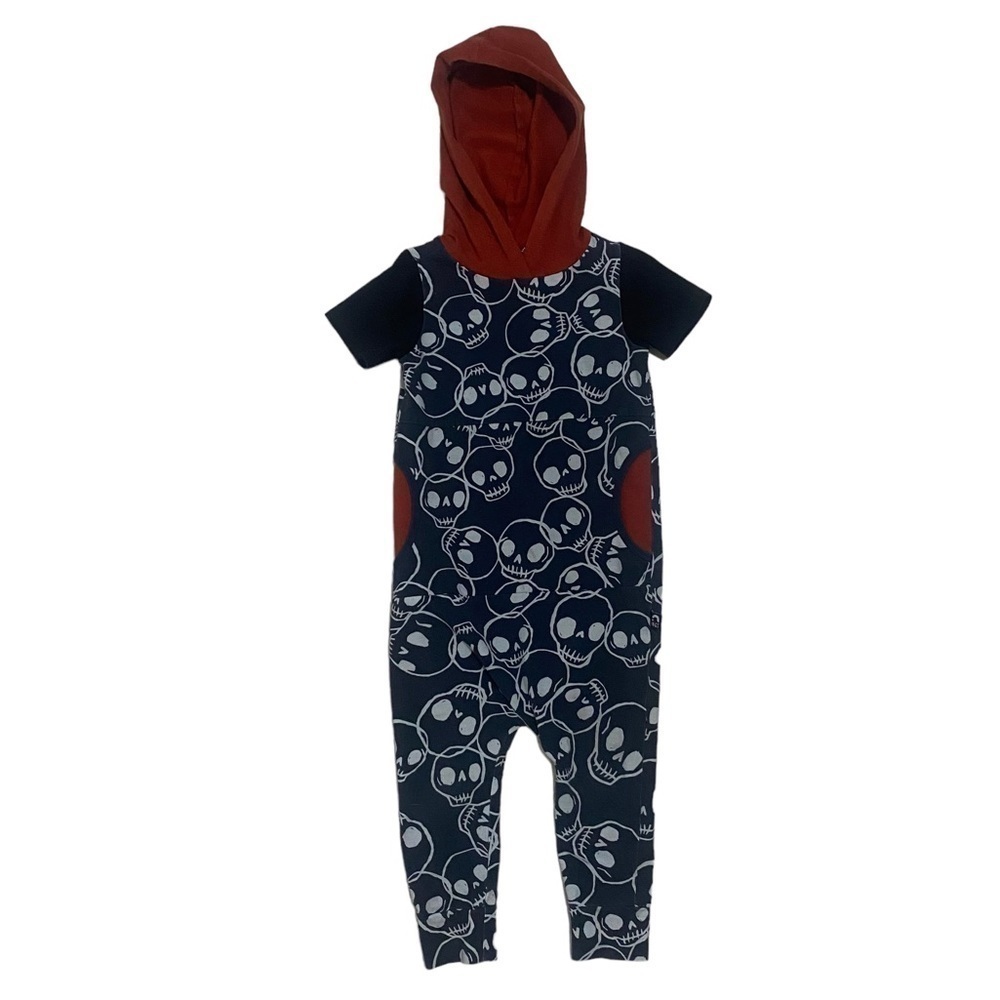 Rags 2T skulls Halloween one-piece hooded Romper